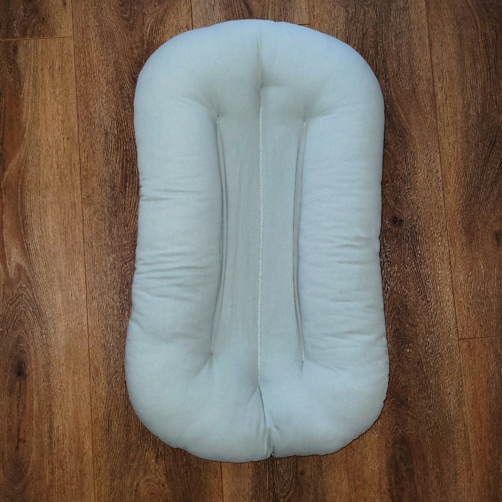 Snuggle Me Infant Lounger in Slate
